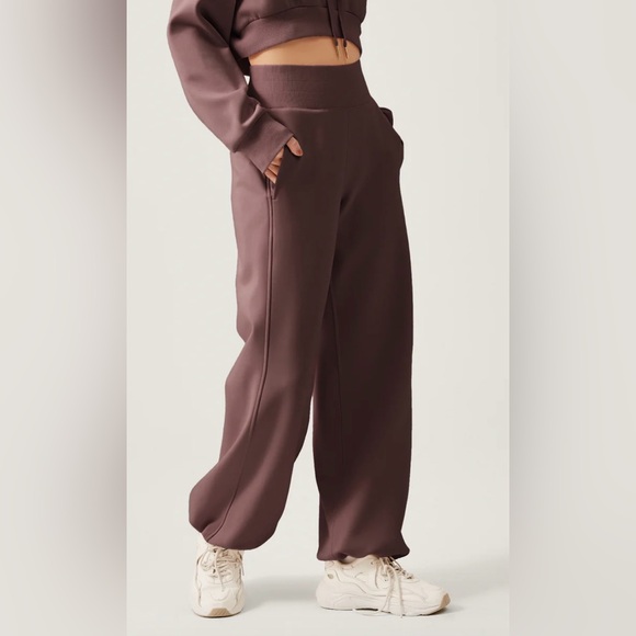 Petite Supesu Cubby Sweatpants Wide Leg - Picture 1 of 8
